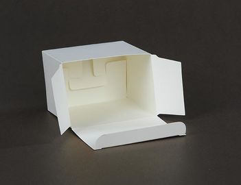 Einfache quadratische weiße Süßigkeit packt kleine leichte weiße Plätzchen-Kästen ein