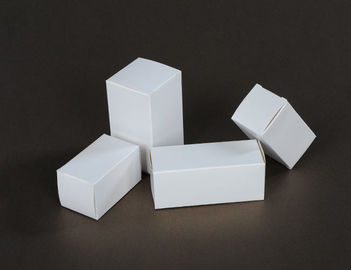 Kundengebundener Entwurf der Elfenbein-Karten-Papier-weißer Süßigkeits-Kasten-CMYK Offsetdruck
